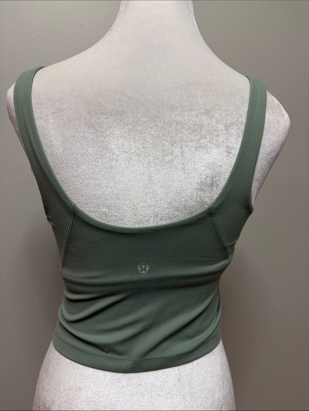 Lululemon Align Cropped Tank Top - Green Sage / Mint - Size 6 - Picture 4 of 10